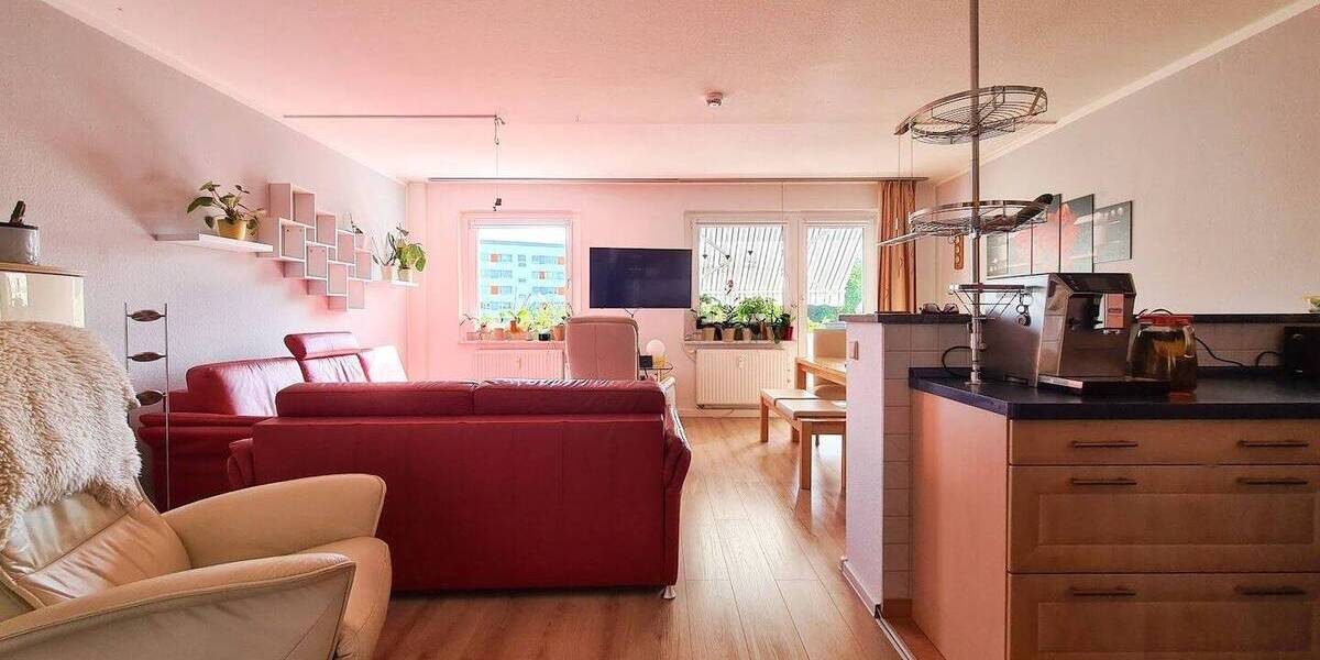Etagenwohnung Flöha Plaue - 3 Zimmer, 69 m&sup2;, 350&euro; | Angebot:26908418