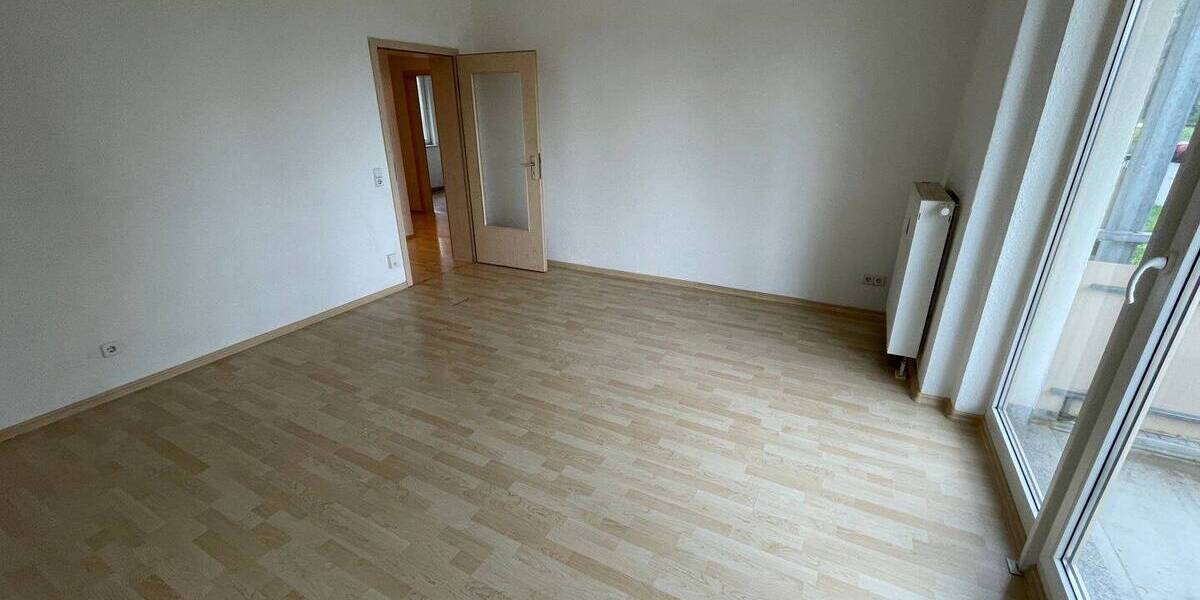 Etagenwohnung Chemnitz Gablenz - 2 Zimmer, 47 m&sup2;, 305&euro; | Angebot:26487718