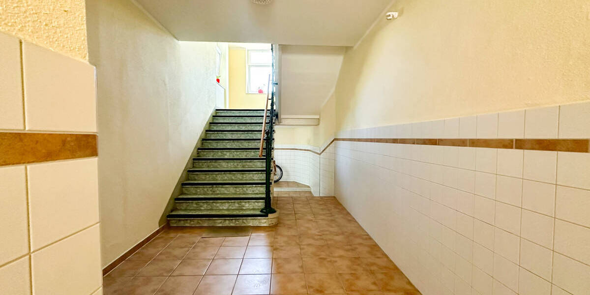 Mehrfamilienhaus, Wohnhaus Annaberg-Buchholz Annaberg - 9 Zimmer, 330 m&sup2;, 390.000&euro; | Angebot:25688200