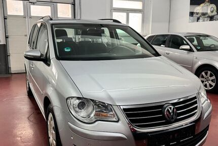 VW Touran 107.251 km 6.800 &euro; Chemnitz 09113