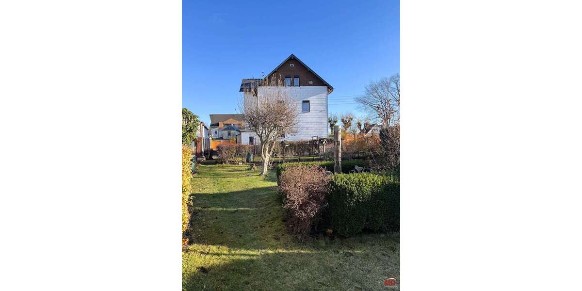 Haus zum Kaufen in Oelsnitz 120.000 € 210 m² 8 zimmer