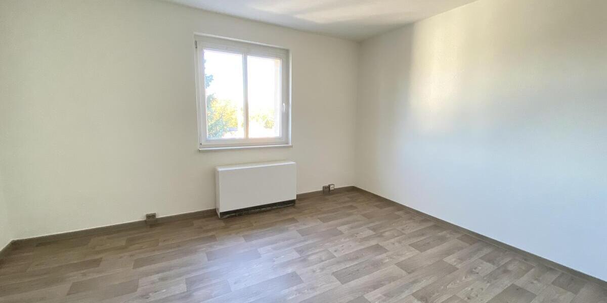 Frisch renoviert 2-Raum-Wohnung mit modernem Tageslichtbad - sofort bezugsfrei! - Etagenwohnung Lunzenau Berthelsdorf | Angebot:25144224