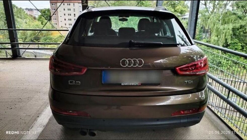 Q3
