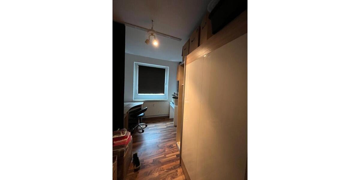 Dachgeschoßwohnung Chemnitz Helbersdorf - 3 Zimmer, 70 m&sup2;, 84.500&euro; | Angebot:27222688