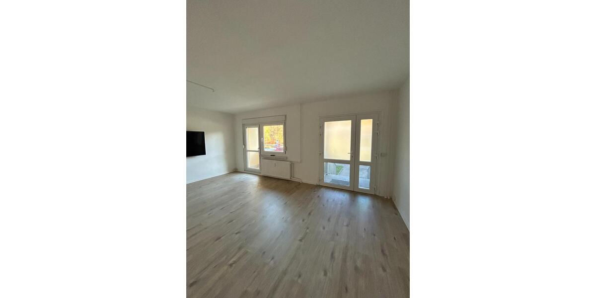 Erdgeschoßwohnung Chemnitz Klaffenbach - 2 Zimmer, 56 m&sup2;, 351&euro; | Angebot:24979015