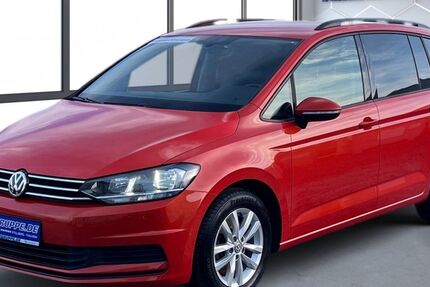 VW Touran 121.471 km 14.890 &euro; Stollberg 09366