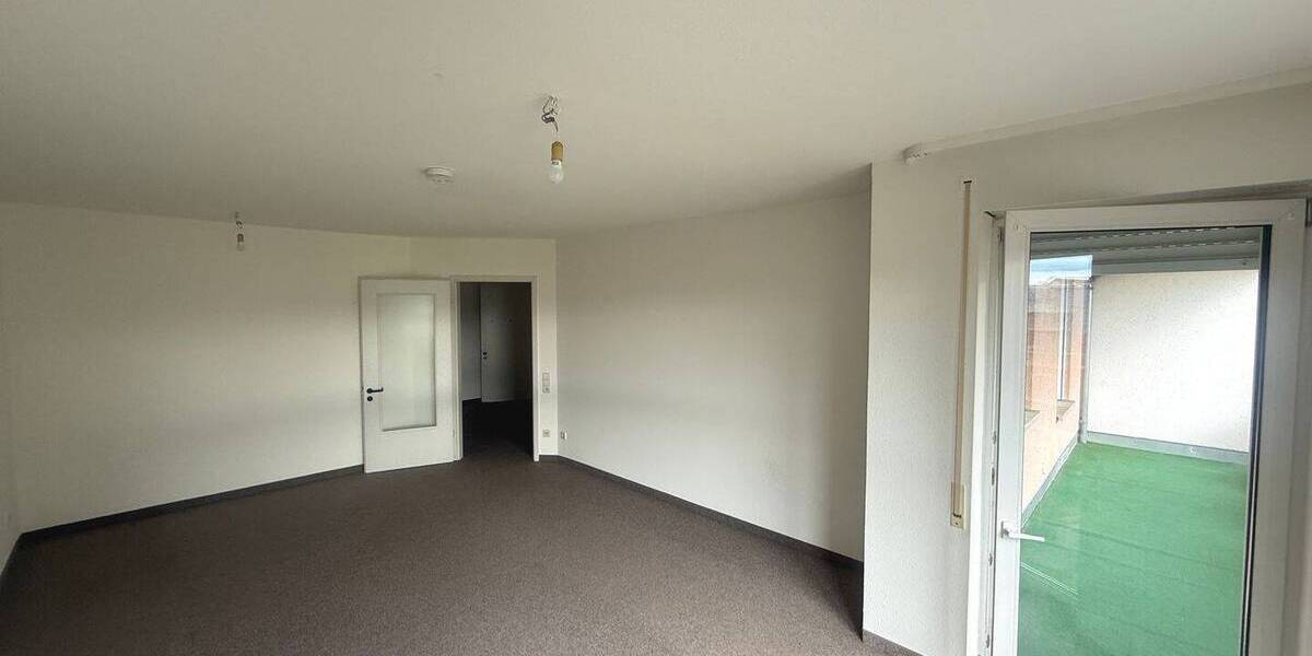 Etagenwohnung Chemnitz Gablenz - 2 Zimmer, 65 m&sup2;, 511&euro; | Angebot:26825808