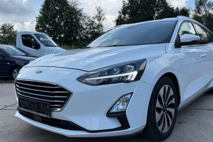 Ford Focus 100.000 km 13.999 &euro; Chemnitz 09114
