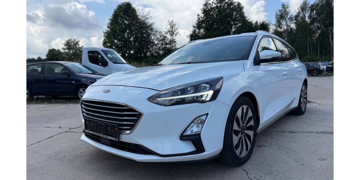 Ford Focus 100.000 km 13.999 &euro; Chemnitz 09114