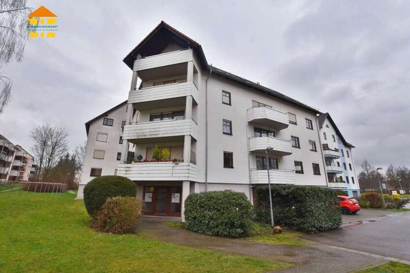 Wohnung zum Kaufen in Zwickau 53.500 € 58.16 m²