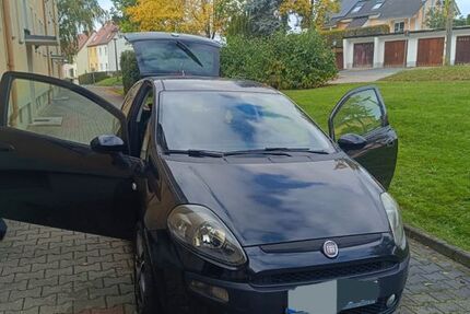 Fiat Punto 94.939 km 2.500 € Zwickau 08060