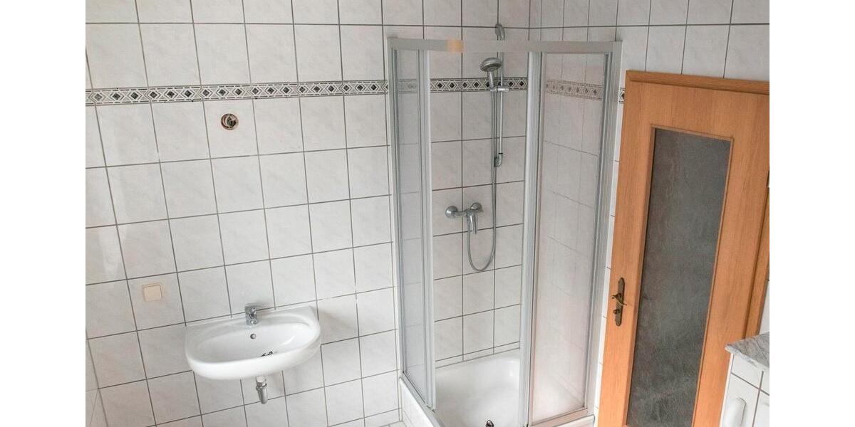 Etagenwohnung Hohenstein-Ernstthal Ernstthal - 2 Zimmer, 52 m&sup2;, 280&euro; | Angebot:25454594