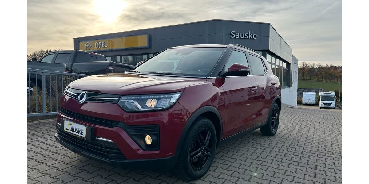 SsangYong Tivoli 56.007 km 12.900 &euro; Oelsnitz 09376