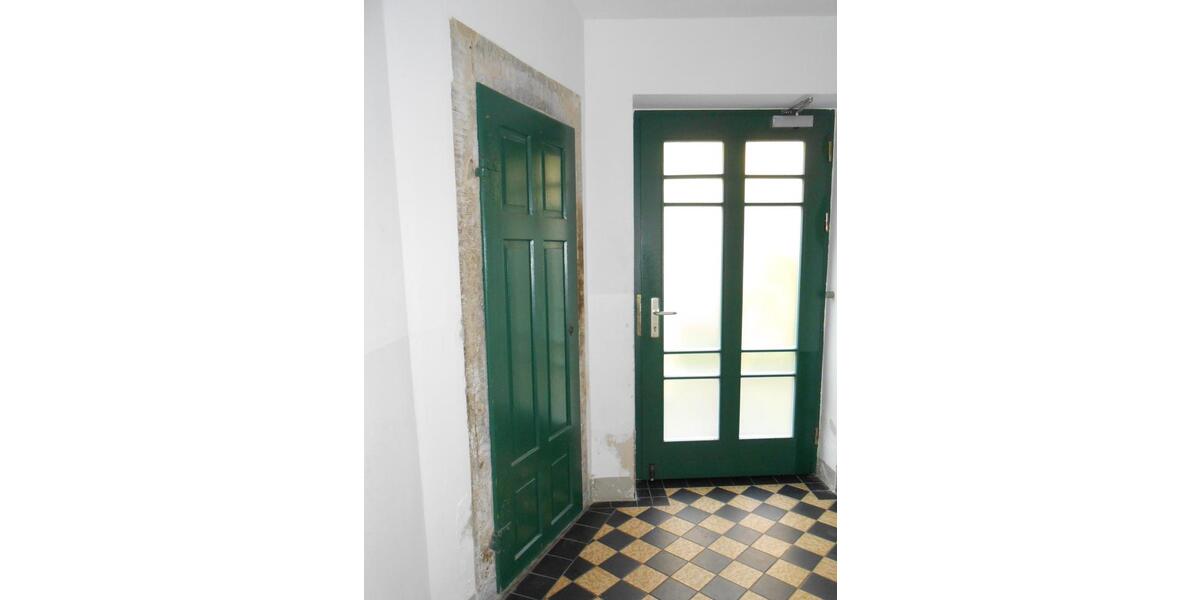 Etagenwohnung Chemnitz Ebersdorf - 1 Zimmer, 33 m&sup2;, 200&euro; | Angebot:23292430