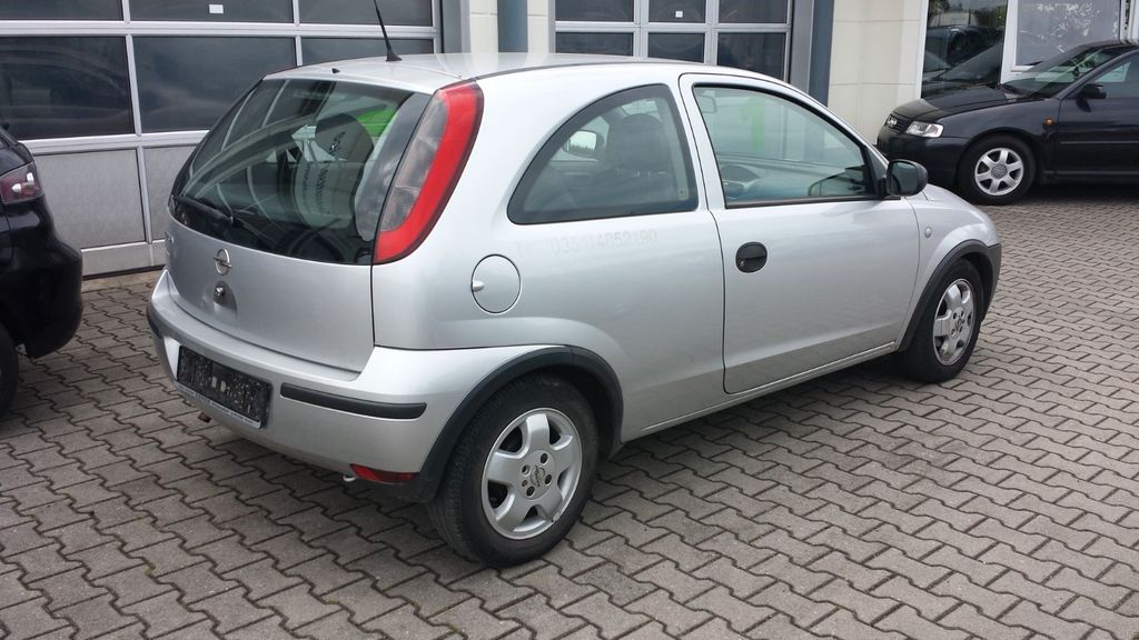 Opel Corsa 68.600 km 2.850 &euro; Chemnitz OT Wittgensdorf 09228