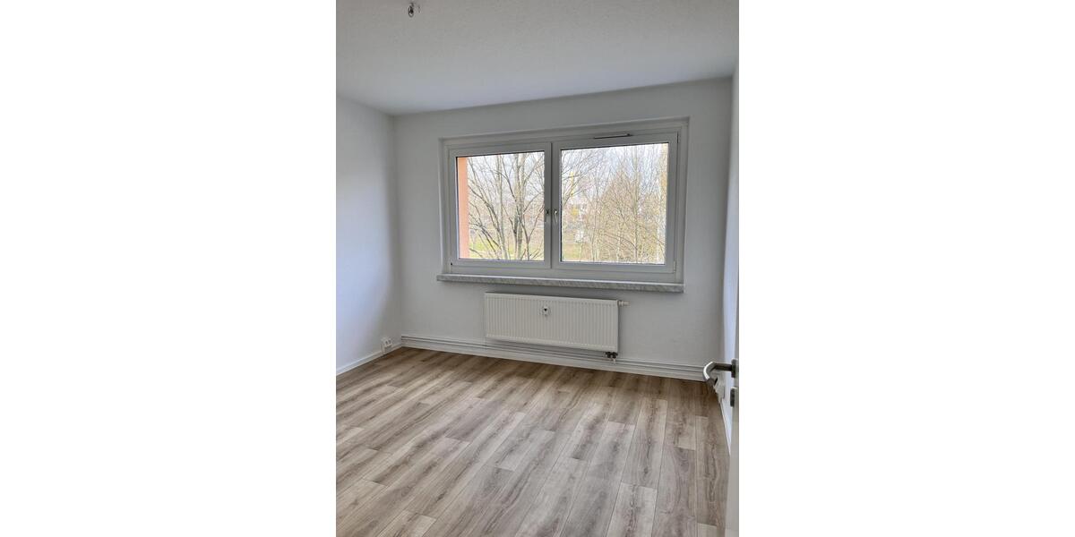 Etagenwohnung Chemnitz Klaffenbach - 4 Zimmer, 70 m&sup2;, 421&euro; | Angebot:25365223