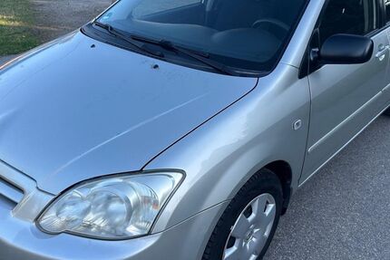 Toyota Corolla 139.000 km 1.990 &euro; Röhrsdorf Chemnitz 09247