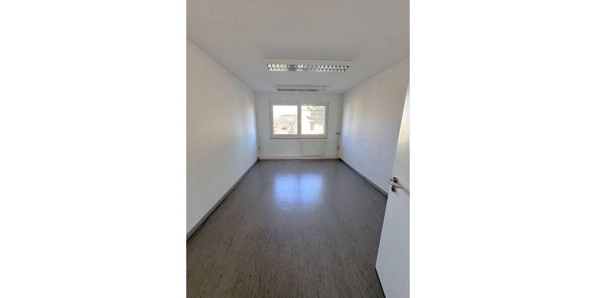 Gewerbeobjekt Chemnitz Zentrum - 2.730&euro; | Angebot:26276693