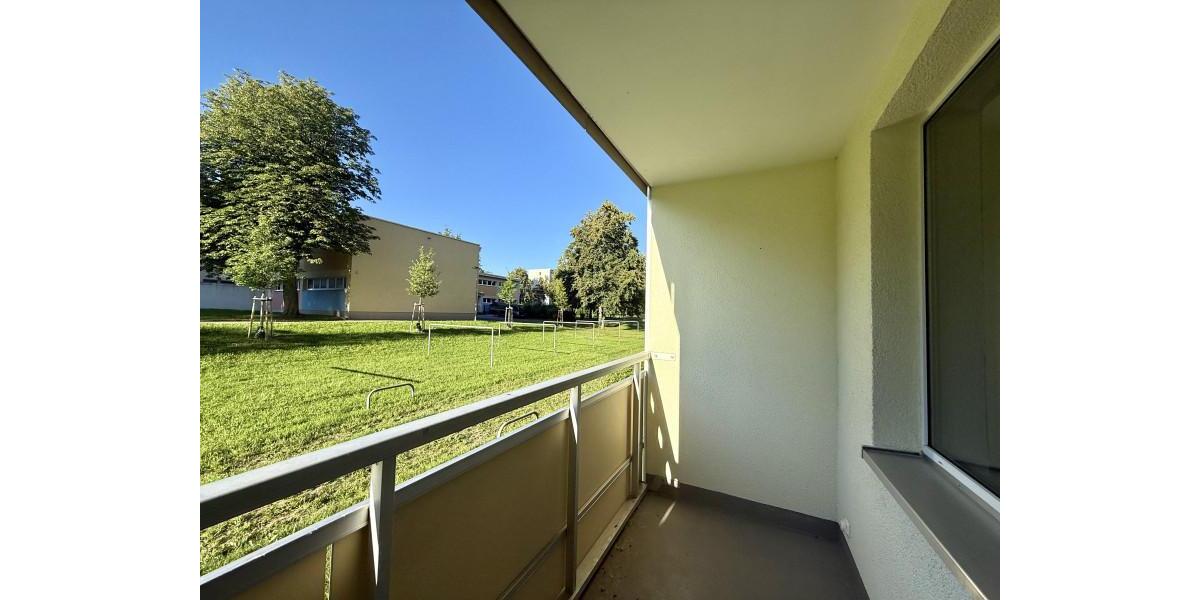 Erdgeschoßwohnung Chemnitz Adelsberg - 3 Zimmer, 71 m&sup2;, 387&euro; | Angebot:22237005