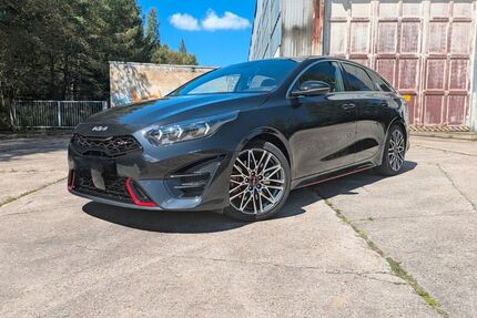 Kia pro ceed / ProCeed 38.000 km 27.500 € Grünhain-Beierfeld 08344