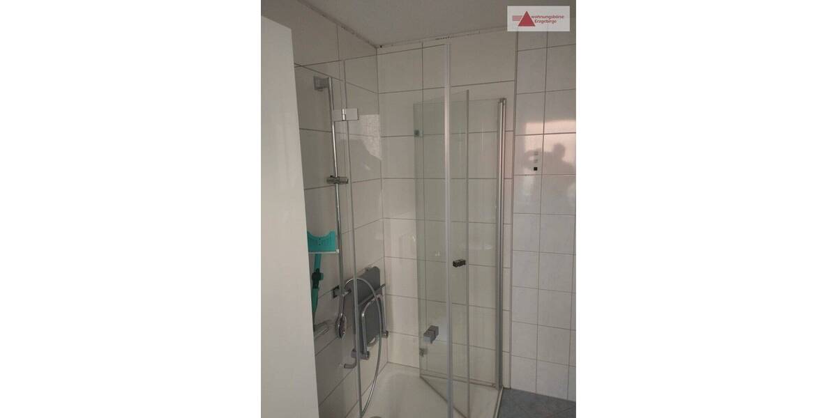 2-Raum Wohnung im Zentrum von Hartenstein! 2 zimmer