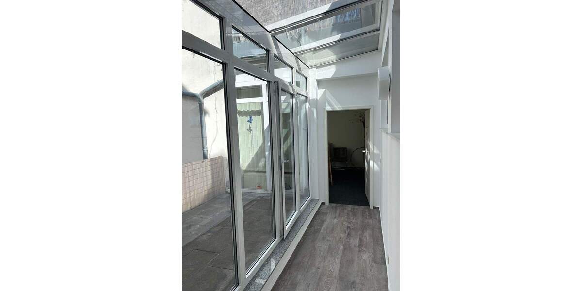 Großzügige und sanierte Büro-Praxisfläche in super Innenstadtlage von Zschopau 5 zimmer