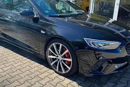 Opel Insignia 68.700 km 40.900 € Lichtenstein 09350