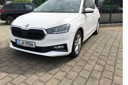 Skoda Fabia 8.500 km 18.950 &euro; Glauchau/ Sachsen 08371