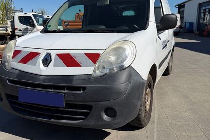 Renault Kangoo 249.858 km 2.800 &euro; Hartmannsdorf 09232