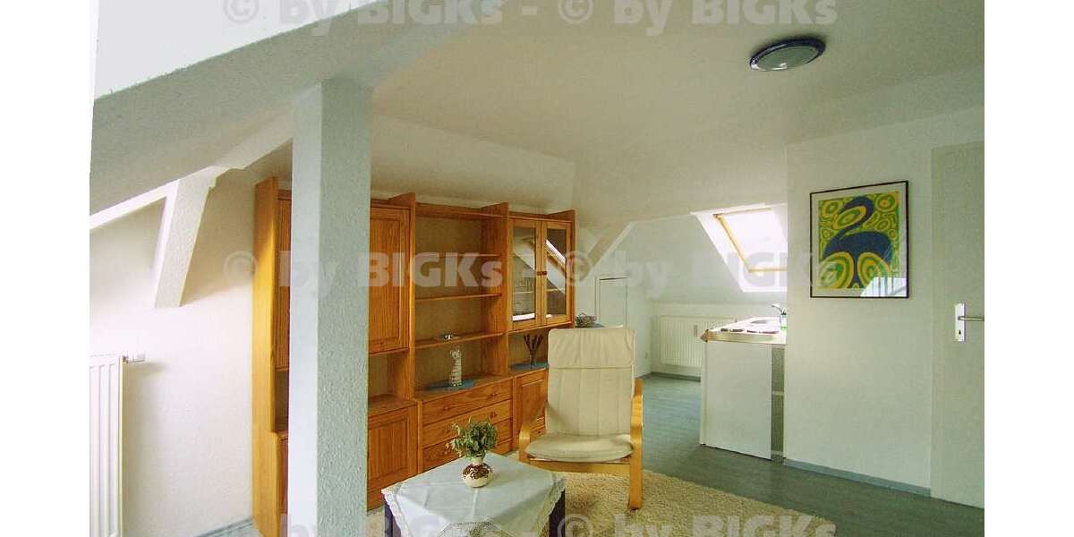 BIGKs - Chemnitz: Möblierte 1 Zimmerwohnung,integrierte Küche&Wannenbad,Balkon, (-;) 1 zimmer