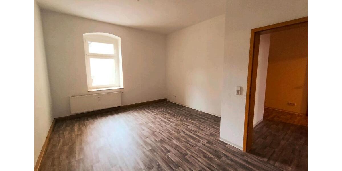Hochparterre Chemnitz Ebersdorf - 2 Zimmer, 57 m&sup2;, 299&euro; | Angebot:26297232