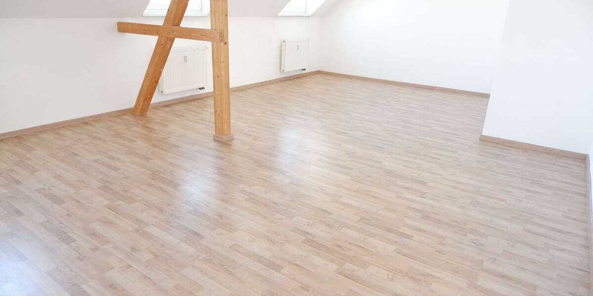 Etagenwohnung Chemnitz Kappel - 4 Zimmer, 107 m&sup2;, 87.000&euro; | Angebot:26877426