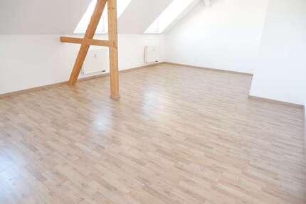 Wohnung Chemnitz Kappel - 4 Zimmer, 107 m&sup2;, 87.000&euro; | Angebot:26877426