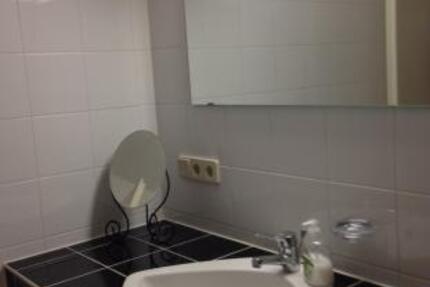 Wohnung Chemnitz Helbersdorf - 1 Zimmer, 27 m&sup2;, 195&euro; | Angebot:26262696