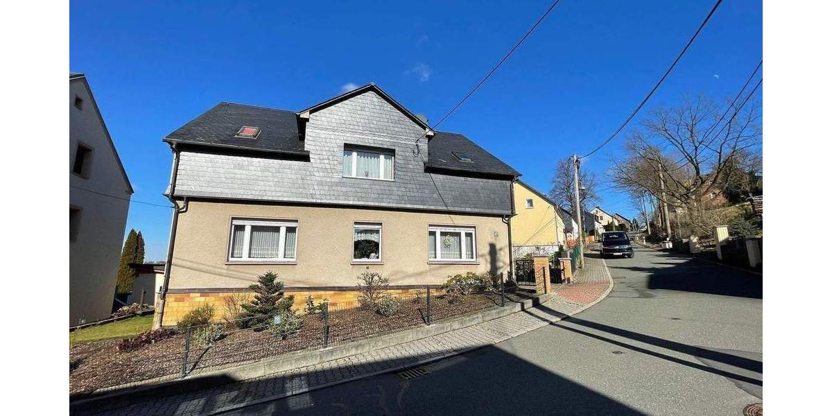 Einfamilienhaus Stollberg/Erzgebirge Stollberg - 6 Zimmer, 195 m&sup2;, 269.000&euro; | Angebot:25768885