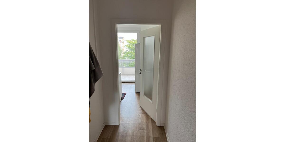 Etagenwohnung Chemnitz Hilbersdorf - 1 Zimmer, 25 m&sup2;, 270&euro; | Angebot:26700046