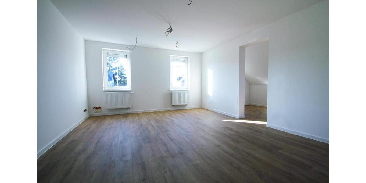 Dachgeschoßwohnung Chemnitz Grüna - 3 Zimmer, 80 m&sup2;, 640&euro; | Angebot:26300860