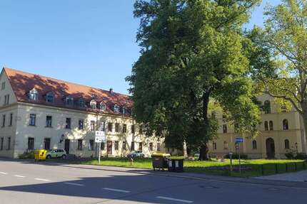 Wohnung Glauchau - 1 Zimmer, 36 m&sup2;, 250&euro; | Angebot:26207412