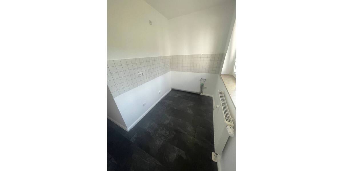 Etagenwohnung Chemnitz Lutherviertel - 2 Zimmer, 43 m&sup2;, 280&euro; | Angebot:26816881