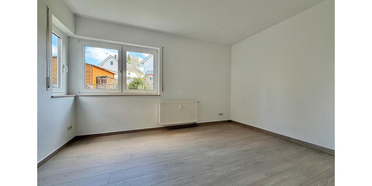 Etagenwohnung Chemnitz Wittgensdorf - 2 Zimmer, 59 m&sup2;, 300&euro; | Angebot:26198921