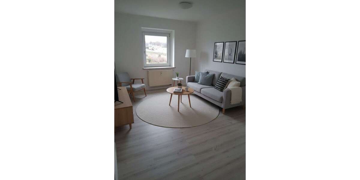 Etagenwohnung Glauchau - 2 Zimmer, 42 m&sup2;, 280&euro; | Angebot:26781708