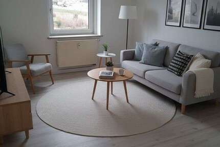 Wohnung Glauchau - 2 Zimmer, 42 m&sup2;, 280&euro; | Angebot:26781708