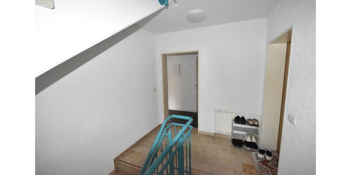 Etagenwohnung Chemnitz Altendorf - 2 Zimmer, 53 m&sup2;, 300&euro; | Angebot:26443797