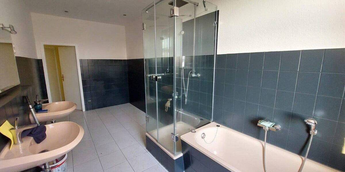 Etagenwohnung Chemnitz Sonnenberg - 3 Zimmer, 89 m&sup2;, 500&euro; | Angebot:26875159