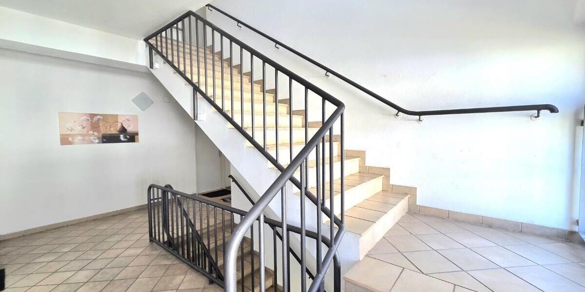 Viel Platz unterm Dach: 5‑Zimmer-Wohnung mit Sichtbalken & Tageslichtbad! - Etagenwohnung Chemnitz Gablenz | Angebot:26674854