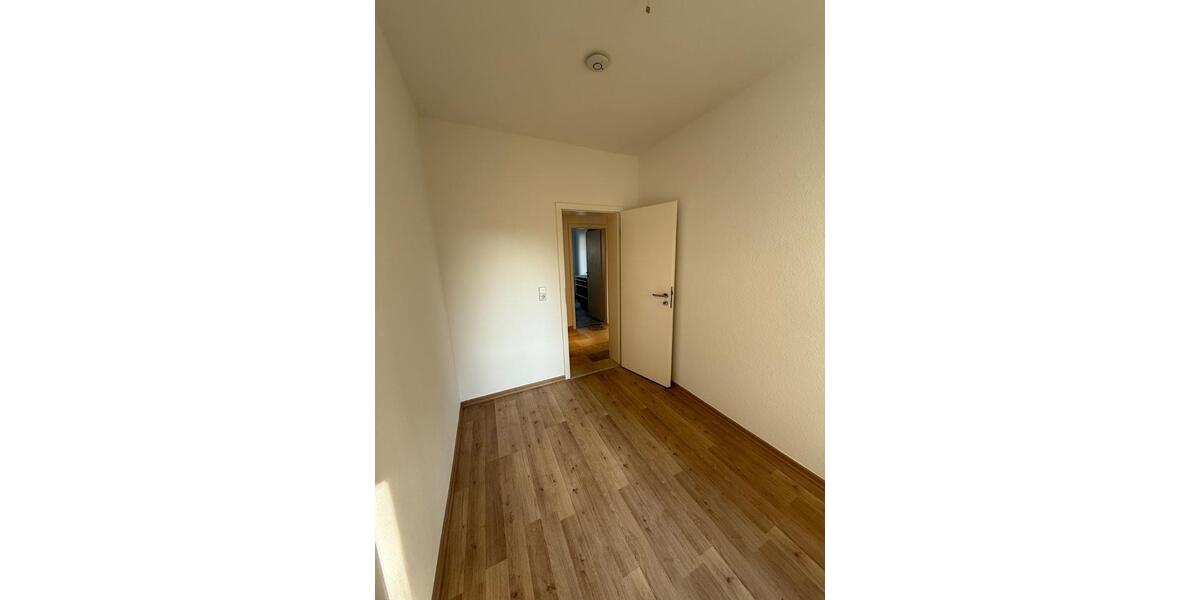 Erdgeschoßwohnung Chemnitz Altendorf - 3 Zimmer, 58 m&sup2;, 437&euro; | Angebot:26162997