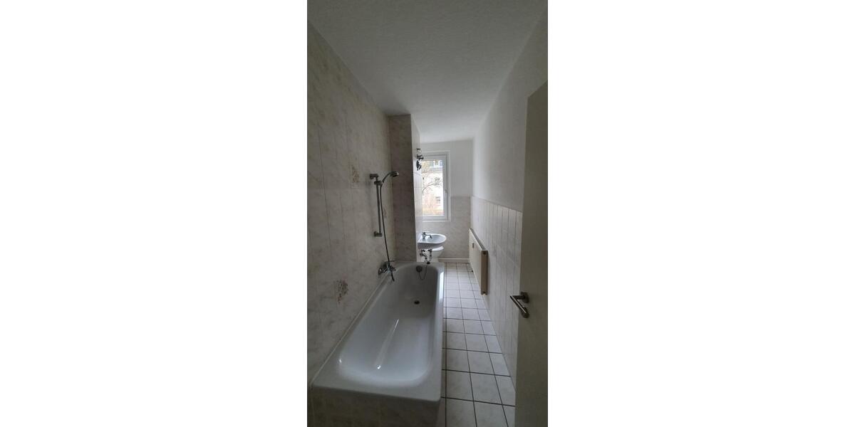 Erdgeschoßwohnung Wildenfels - 3 Zimmer, 56 m&sup2;, 270&euro; | Angebot:25055997