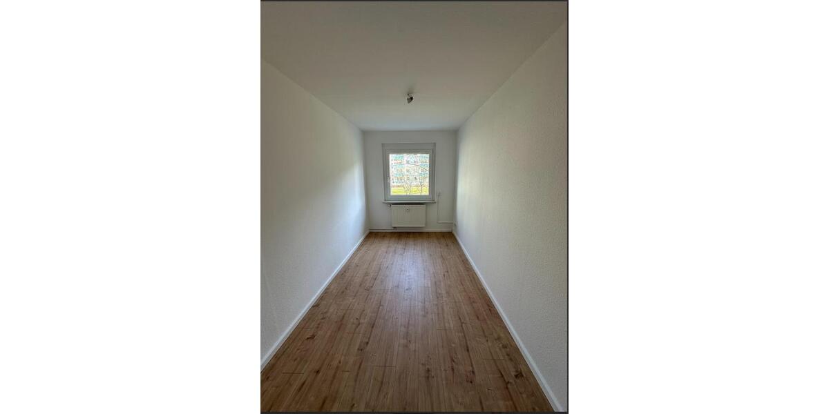 Erdgeschoßwohnung Chemnitz Markersdorf - 3 Zimmer, 68 m&sup2;, 650&euro; | Angebot:26674732