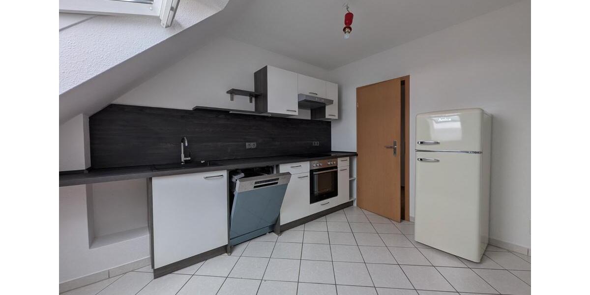 Dachgeschoßwohnung Chemnitz Kapellenberg - 3 Zimmer, 75 m&sup2;, 62.800&euro; | Angebot:26926346