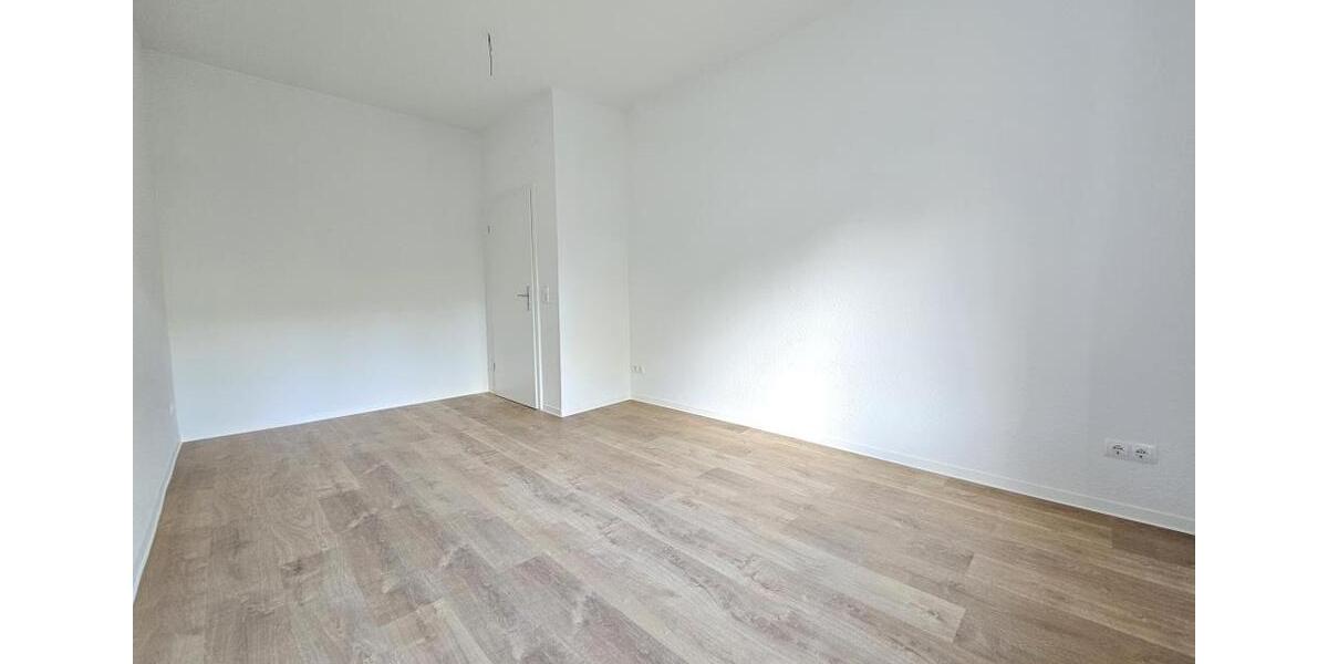 Etagenwohnung Chemnitz Ebersdorf - 5 Zimmer, 108 m&sup2;, 540&euro; | Angebot:25806304